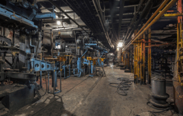 Environmental exposure is a huge cause of hydraulic contamination.