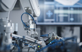 Reshoring AdobeStock_521020784