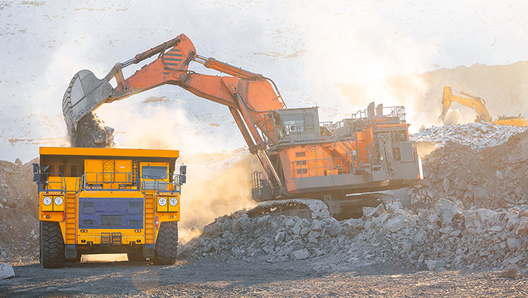 The dust, dirt and debris in mining operations require specialized sealing systems to prevent contamination and eliminate the risk of cylinder failure.