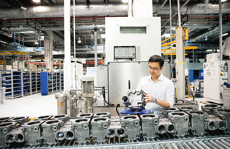 With optimizations of their design, variable displacement pumps can help provide a 30-50% reduction in energy with dynamic, on-demand flow.